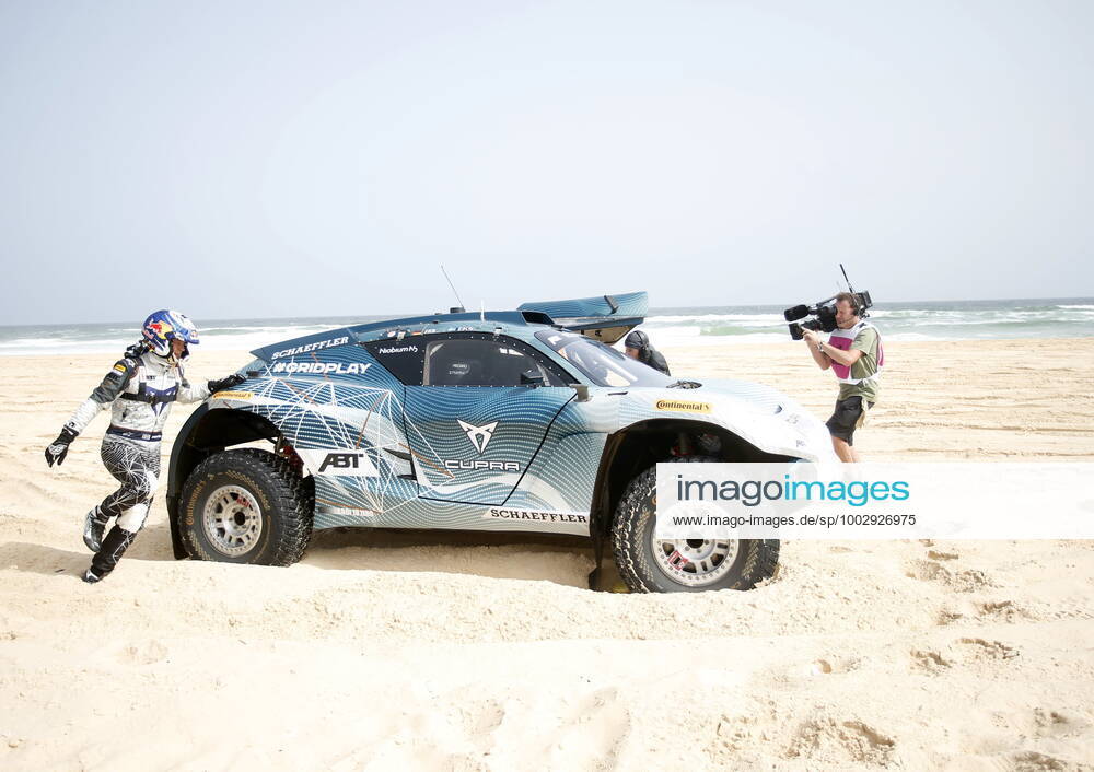 Mandatory Credit: Photo by Andrew Ferraro Motorsport Images Shutterstock (11985868o) Jutta Kleinschmidt (GER) Mattias Ekstrom (SWE), ABT CUPRA XE during the 2021 Extreme E Ocean X Prix 2021 XE Ocean X Prix Race, Lac Rose, Dakar, Senegal - 30 May 2021 2021 XE Ocean X Prix Race, Lac Rose, Dakar, Senegal