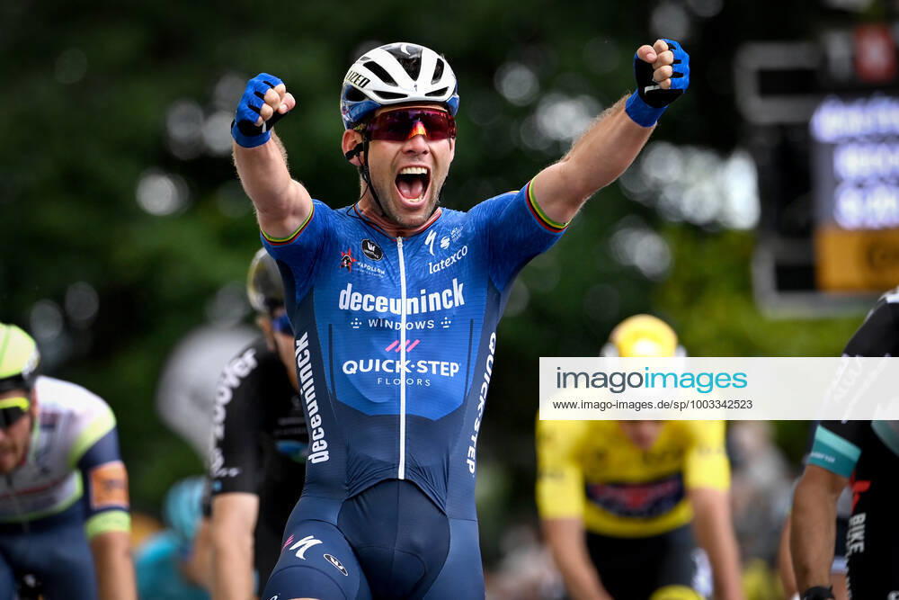 British Mark Cavendish of Deceuninck - Quick-Step celebrates as he crosses the finish line to win the fourth stage of the 108th edition of the Tour de France cycling race, 150,4km from Redon to Fougeres, France, Tuesday 29 June 2021. This year s Tour de France takes place from 26 June to 18 July 2021. PETExGODING x3022856x