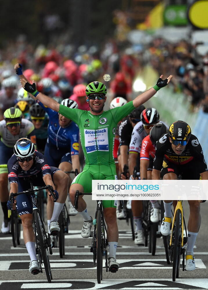 British Mark Cavendish of Deceuninck - Quick-Step wins ahead of Belgian Jasper Philipsen of Alpecin-Fenix and Belgian Wout Van Aert of Team Jumbo-Visma in stage 10 of the 108th edition of the Tour de France cycling race, 190,7 km from Albertville to Valence, France, Tuesday 06 July 2021. This year s Tour de France takes place from 26 June to 18 July 2021. PETExGODING x3028166x