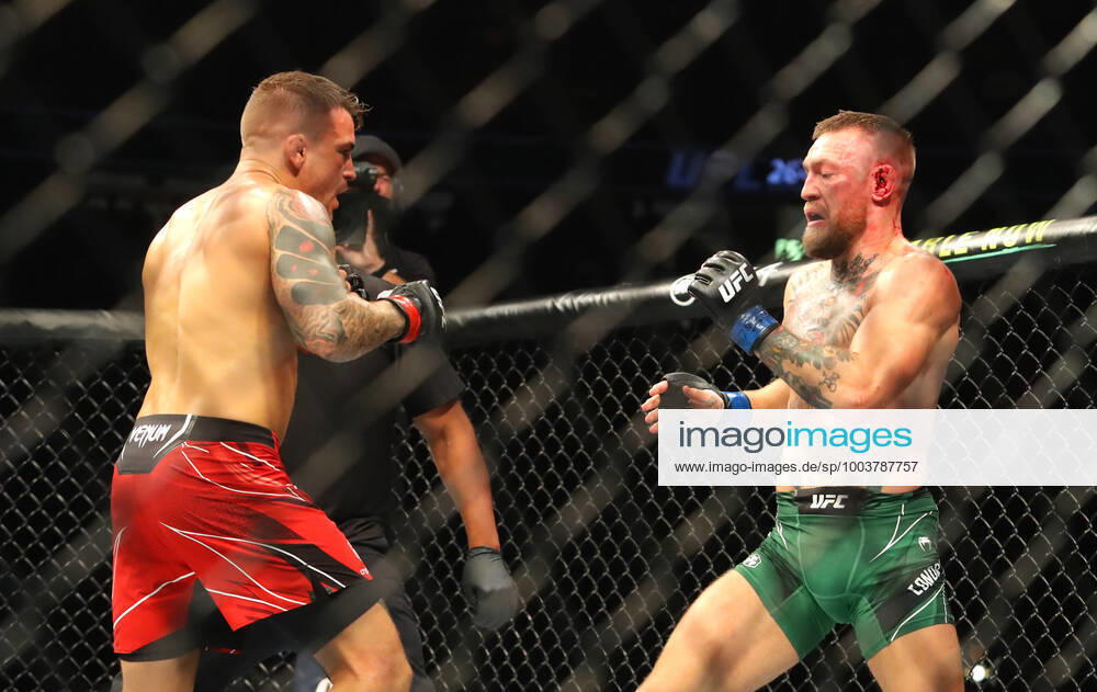 UFC 264, T-Mobile Arena, Las Vegas, Nevada, USA 10 7 2021 Dustin Poirier vs Conor McGregor Dustin Poirier in action against Conor McGregor Dustin Poirier in action against Conor McGregor 10 7 2021