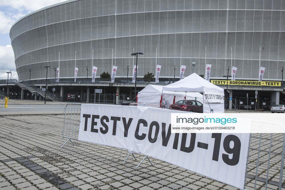 Drive & Go-Thru mobile tent for testing for the coronavirus as a part of the action Keep safe the Medics in Wroclaw Drive & Go-Thru mobile tent for testing for the coronavirus as a part of the action Keep safe the Medics provide free of charge tests for medics on May 12, 2020 in Wroclaw, Poland. There is also a possibility of making commercial tests for all those who want to get tested EN_01428357_0021