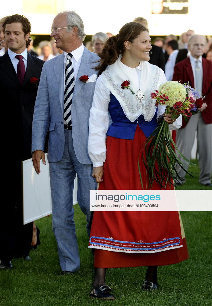 Crown Princess Victoria and King Carl XVI Gustaf Crown Princesss Birthday, Borgholm, Öland 2008 07 14 c Karin Törnblom IBL royal house Sweden