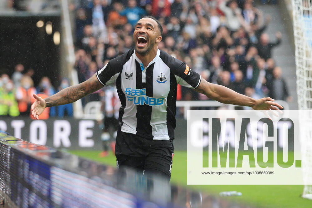 Football - Premier League - Newcastle United v West Ham United 15th August 2021 - Premier League - Newcastle United v West Ham United - Callum Wilson of Newcastle United celebrates after scoring their 1st goal - Photo: Simon Stacpoole Offside. Newcastle-upon-Tyne UK
