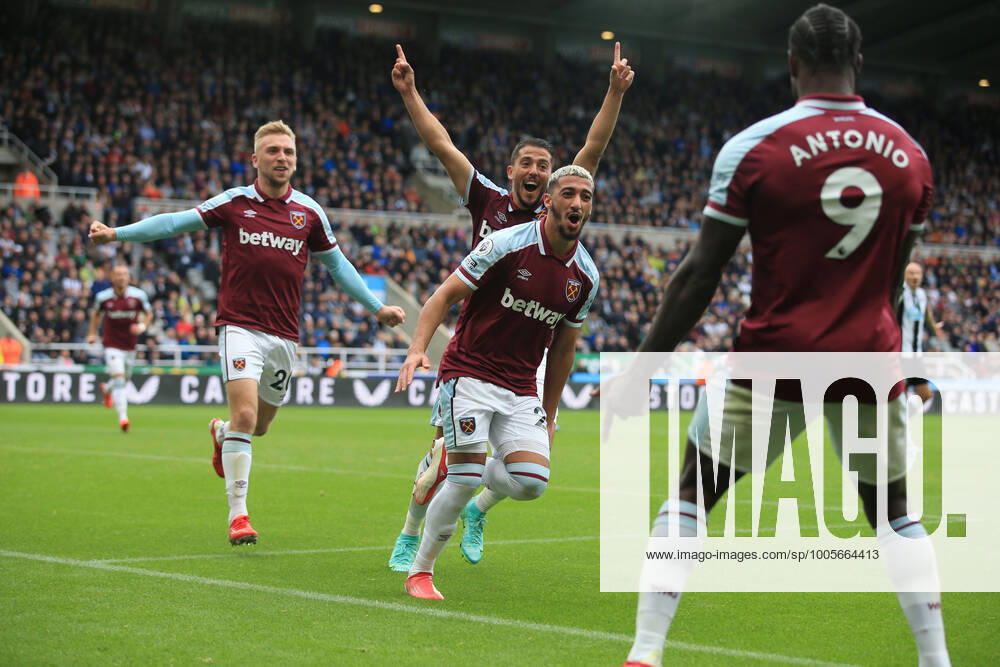 Football - Premier League - Newcastle United v West Ham United 15th August 2021 - Premier League - Newcastle United v West Ham United - Said Benrahma of West Ham United celebrates after scoring the second goal for his team, with Pablo Fornals. Photo: Simon Stacpoole Offside. Newcastle-upon-Tyne UK