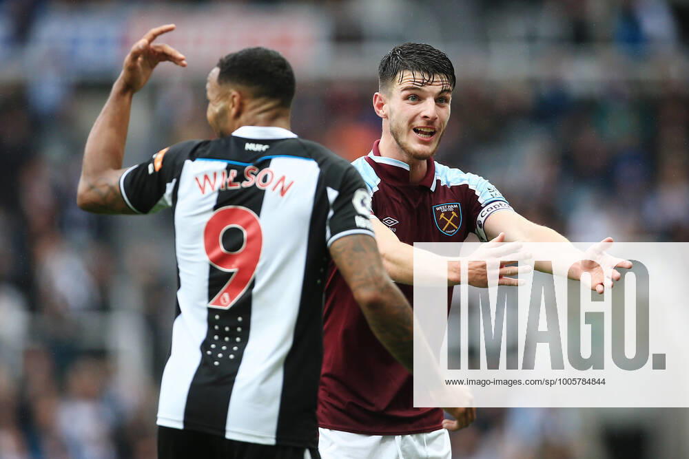 Football - Premier League - Newcastle United v West Ham United 15th August 2021 - Premier League - Newcastle United v West Ham United - Declan Rice of West Ham United gestures - Photo: Simon Stacpoole Offside. Newcastle-upon-Tyne UK