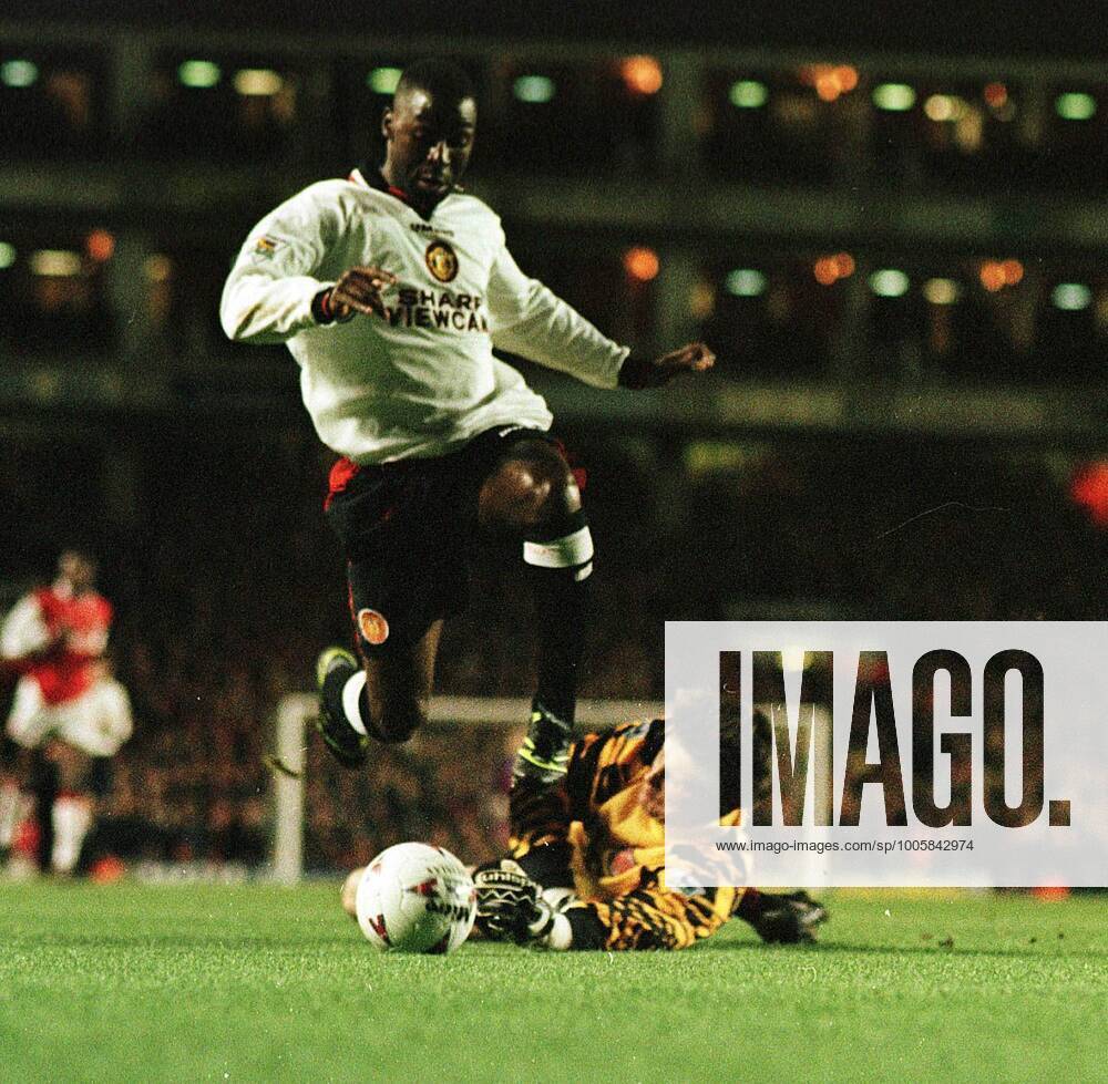 Mandatory Credit: Photo by Andy Hooper Daily Mail Shutterstock (1140720a) Arsenal V Manchester United, ManU Football Premier League Premiership Uniteds Andy Cole In Action Arsenal V Manchester United Football Premier League Premiership Uniteds Andy Cole In Action No use with unauthorised audio, video, data, fixture lists (outside the EU), club league logos or live services. Online in-match use limited to 45 images (+15 in extra time). No use to emulate moving images. No use in betting, games or single club league player publications services. Arsenal V Manchester United Football Premier League Premiership Uniteds Andy Cole In Action No use with unauthorised audio, video, data, fixture lists (outside the EU), club league logos or live services. Online in-match use limited to 45 images (+15 in extra time). No use to emulate moving images. No use in betting, games or