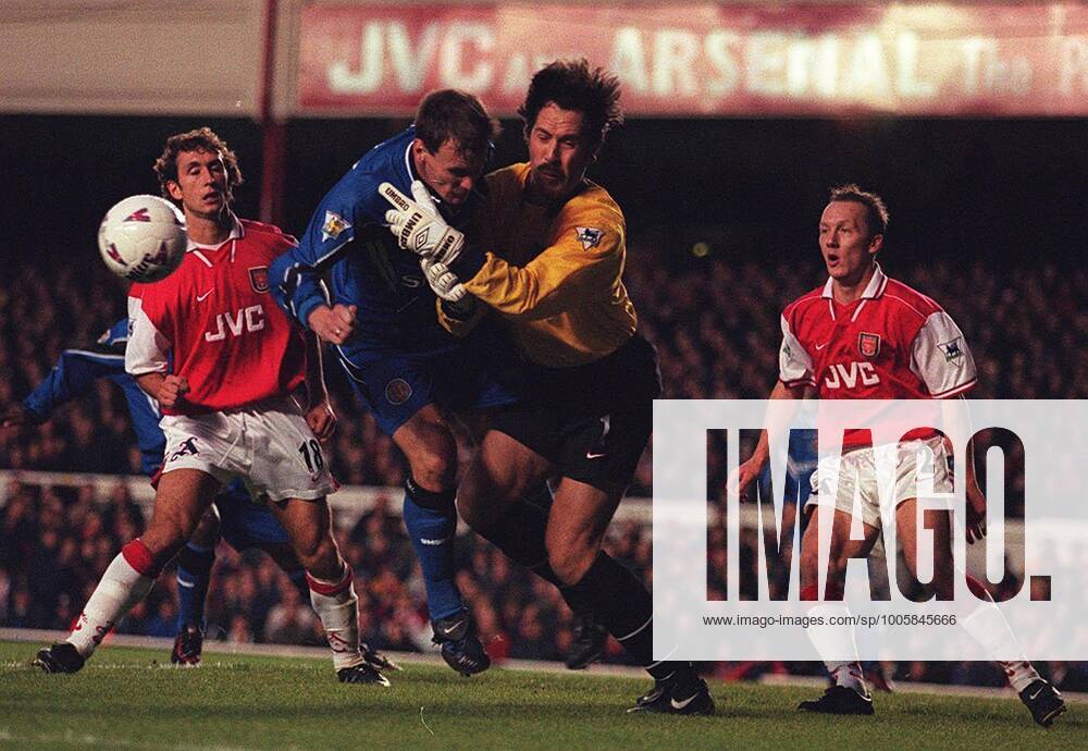 Mandatory Credit: Photo by Andy Hooper Daily Mail Shutterstock (1134297a) David Seaman Saves From Teddy Sheringham. L-r: Gilles Grimandi Teddy Sheringham David Seaman And Lee Dixon. Arsenal V Manchester United, ManU 3-2. The Premier League The Fa Premiership David Seaman Saves From Teddy Sheringham. L-r: Gilles Grimandi Teddy Sheringham David Seaman And Lee Dixon. Arsenal V Manchester United 3-2. The Premier League The Fa Premiership No use with unauthorised audio, video, data, fixture lists (outside the EU), club league logos or live services. Online in-match use limited to 45 images (+15 in extra time). No use to emulate moving images. No use in betting, games or single club league player publications services. David Seaman Saves From Teddy Sheringham. L-r: Gilles Grimandi Teddy Sheringham David Seaman And Lee Dixon. Arsenal V Manchester United 3-2. The Premier League The Fa Premiership No use with unauthorised audio, video, data, fixture lists (outside the EU), club league logos or live services. Online in-match use limited to 45 images (+15 in extra time). No use to emulate moving images. No use in betting, games or