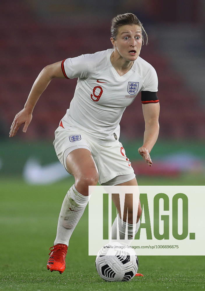 Southampton, England, 17th September 2021. Ellen White of England during the FIFA 2023 Women s World Cup Qualifying match at St Mary s Stadium, Southampton. Picture credit should read: Paul Terry Sportimage . SPI-1202-0082