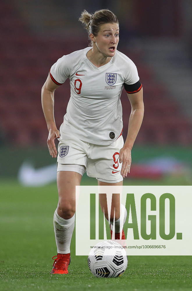 Southampton, England, 17th September 2021. Ellen White of England during the FIFA 2023 Women s World Cup Qualifying match at St Mary s Stadium, Southampton. Picture credit should read: Paul Terry Sportimage . SPI-1202-0083