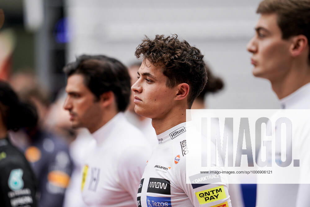LANDO NORRIS of Great Britain and McLaren F1 Team on the starting grid prior to the 2021 FIA Formula 1 Russian Grand Prix at Sochi Autodrom in Sochi, Russia. Sochi Russia - ZUMAg147 20210926_zap_g147_088