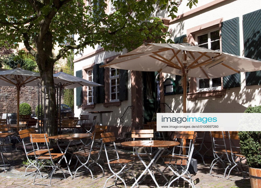 IMAGO Creative, Sommer, Schatten-Plätze bei Hitze biergarten