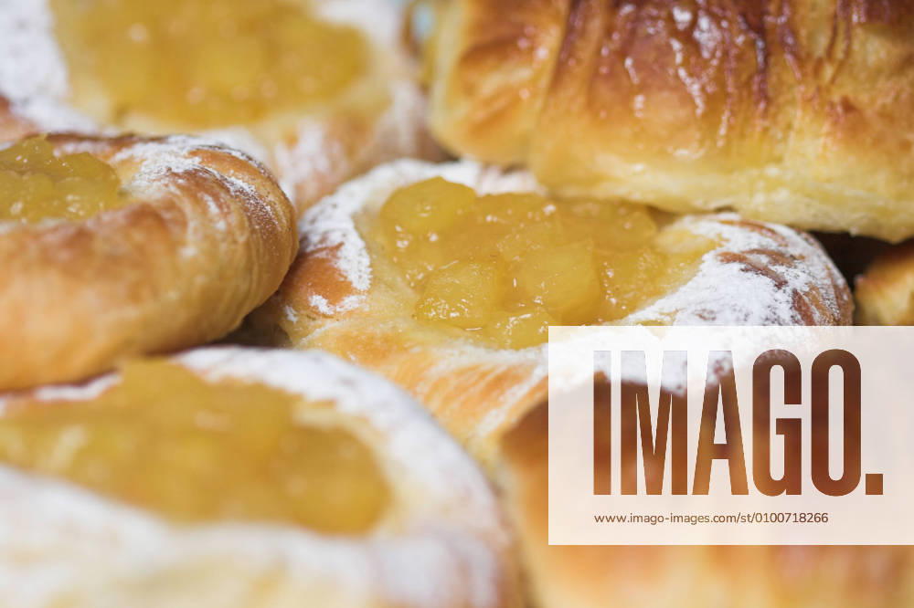 IMAGO Creative, Food, Gebäck, Apfeltaschen süßspeise,apfeltasche
