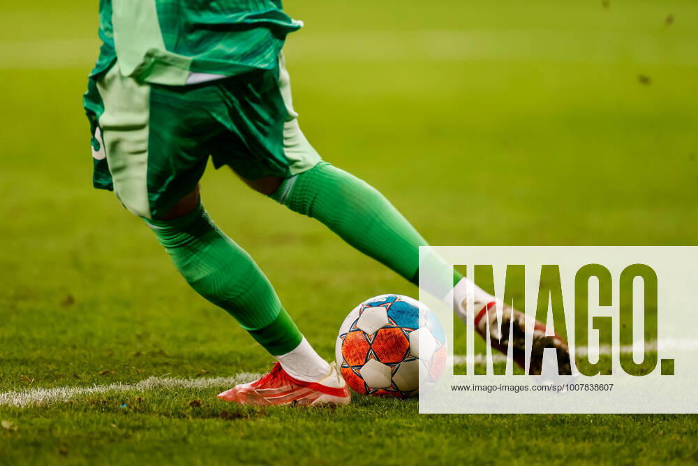 - Fußball, 2. Bundesliga 2021 22, Hamburger SV - Fortuna Düsseldorf: Allgemeines Symbolfoto DFL REGULATIONS PROHIBIT ANY USE OF PHOTOGRAPHS AS IMAGE SEQUENCES AND OR QUASI-VIDEO.