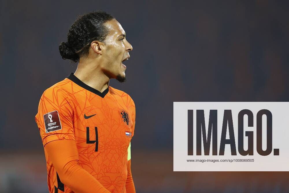 ROTTERDAM - Virgil van Dijk of Holland during the World Cup qualifier match between the Netherlands and Norway at Stadion de Kuip on November 16, 2021 in Rotterdam, Netherlands. ANP MAURICE VAN STEEN FIFA World Cup, WM, Weltmeisterschaft, Fussball Qualifier 2021 2022 ANPxSportx IVx