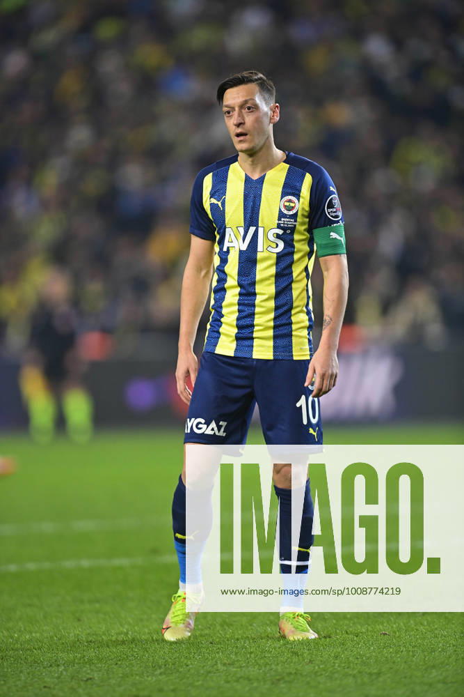 Mesut Ozil of Fenerbahce during the Turkish Super league football match between Fenerbahce and Besiktas at Ulker Stadium in Istanbul , Turkey on December 19 , 2021 ( photo by Seskimphoto )