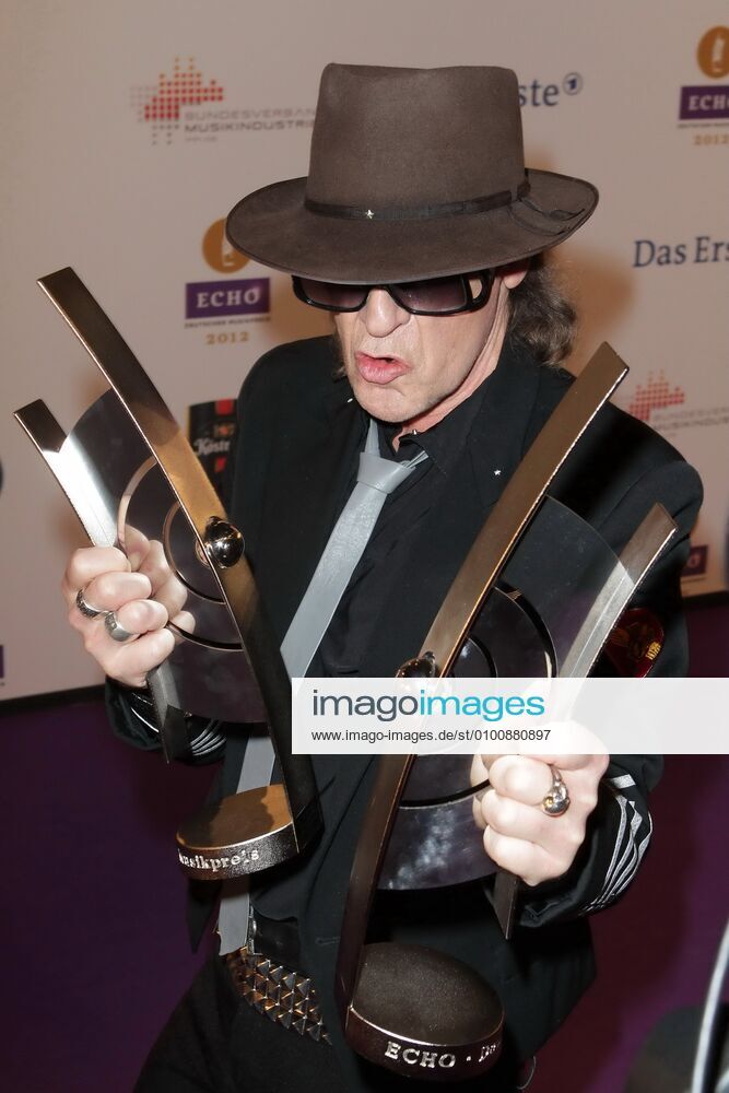 77 Udo Lindenberg zu Gast beim ECHO 2012 Verleihung in den Messehallen unter dem Funkturm Berlin, Berlin Berlin Deutschland Germany