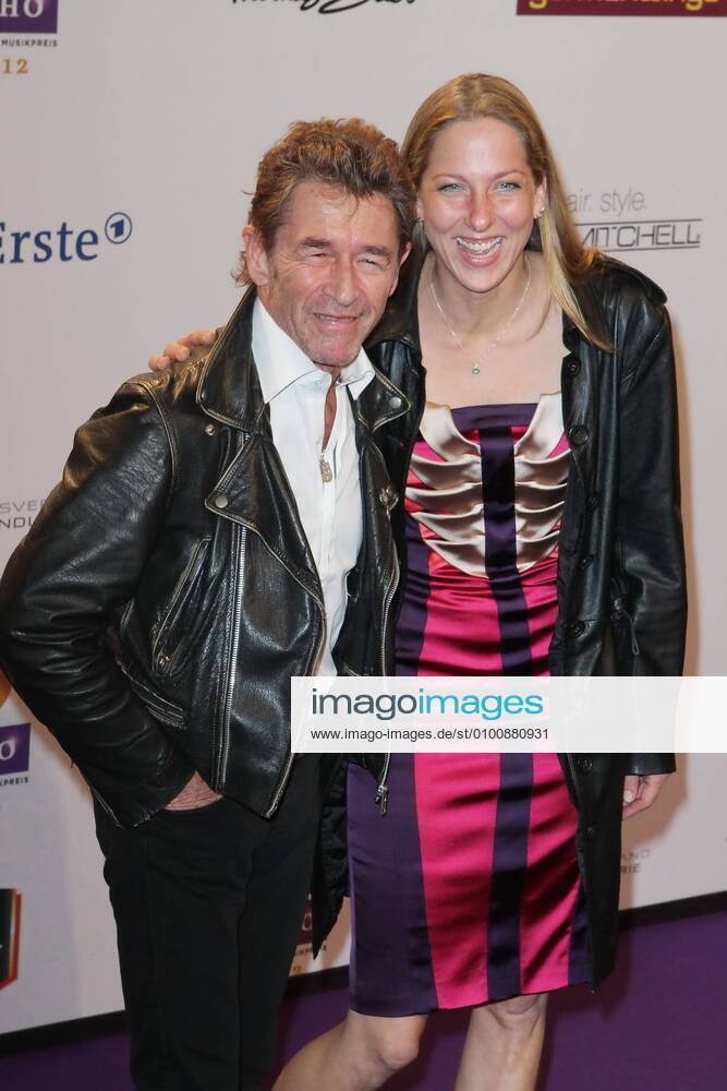 77 Tania Maffay; Peter Maffay zu Gast beim ECHO 2012 Verleihung in den Messehallen unter dem Funkturm Berlin, Berlin Berlin Deutschland Germany