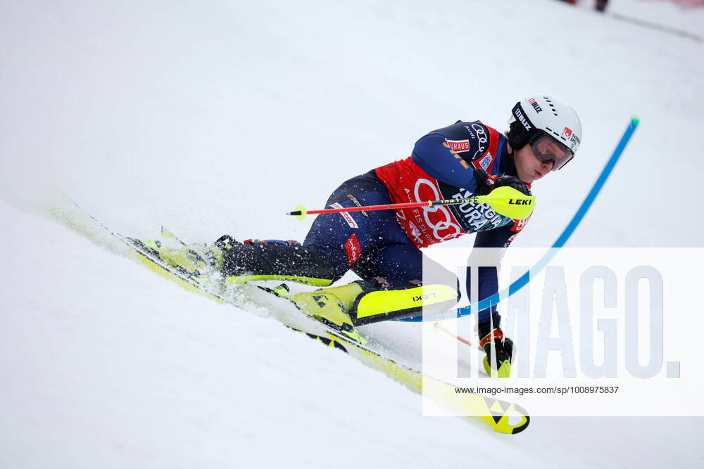 ALPINE SKIING - FIS WC Zagreb ZAGREB,CROATIA,06.JAN.22 - ALPINE SKIING - FIS World Cup, slalom, men. Image shows Kristoffer Jakobsen (SWE). GEPAxpictures xWolfgangxGrebien