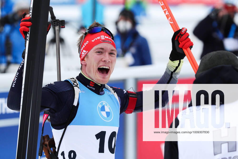 KW03 BIATHLON - IBU WC Antholz ANTHOLZ,ITALY,22.JAN.22 - BIATHLON - IBU World Cup, 15km mass start, men. Image shows the rejoicing of Benedikt Doll (GER). GEPAxpictures Geieregger