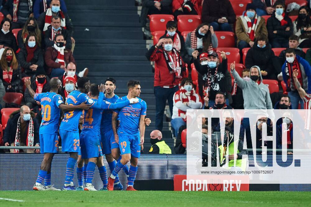 Mandatory Credit: Photo by Pressinphoto Shutterstock (12799372ch) Hugo Duro of Valencia CF celebrates with his teammates after scoring the 1-1 Athletic Club v Valencia CF, Copa del Rey 2021-2022, semifinal, first leg. Football, San Mames Stadium, Bilbao, Spain - 10 Feb 2022 No use with unauthorised audio, video, data, fixture lists (outside the EU), club league logos or live services. Online in-match use limited to 45 images (+15 in extra time). No use to emulate moving images. No use in betting, games or single club league player publications services. Athletic Club v Valencia CF, Copa del Rey 2021-2022, semifinal, first leg. Football, San Mames Stadium, Bilbao, Spain - 10 Feb 2022 No use with unauthorised audio, video, data, fixture lists (outside the EU), club league logos or live services. Online in-match use limited to 45 images (+15 in extra time). No use to emulate moving images. No use in betting, games or