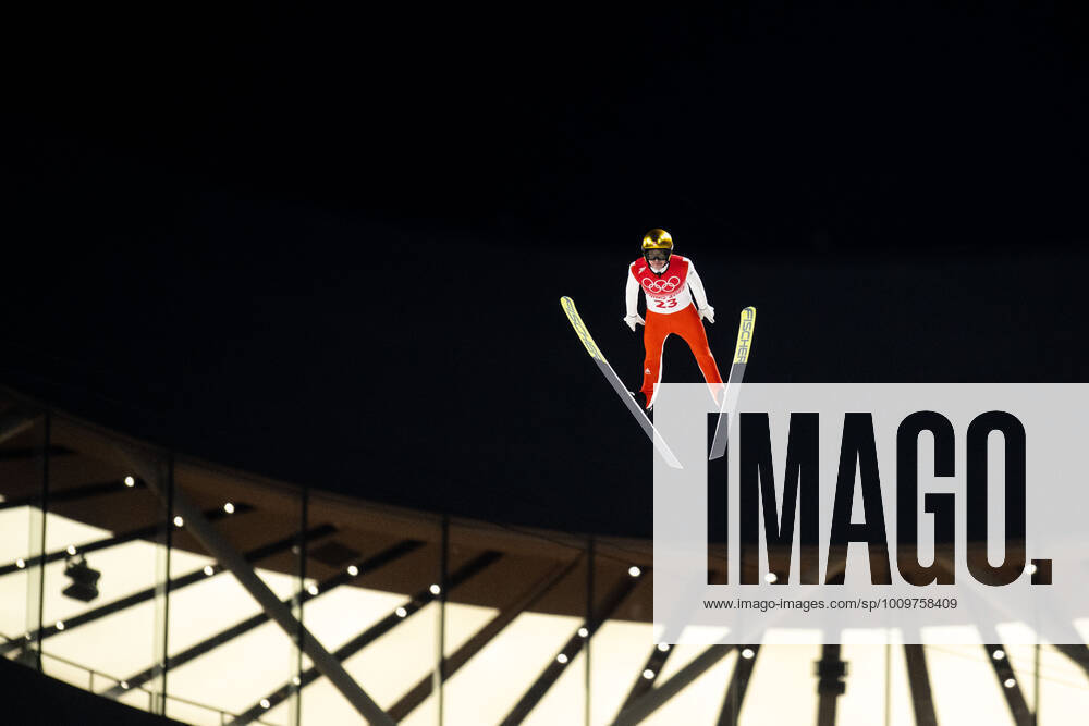 Simon Ammann of Switzerland competes in men s Ski jumping, Skispringen, Ski, nordisch large hill individual during day 8 of the 2022 Winter Olympics on February 12, 2022 in Zhangjiakou. Photo: Jon Olav Nesvold BILDBYRAN COP 217 JE0039 backhoppning ski jumping skihopping Olympic Games, Olympische Spiele, Olympia, OS olympics winter olympics os ol olympiska spel vinter-os olympiske leker peking peking 2022 beijing 2022 beijing 2022 olympic games beijing 2022 winter olympic games peking-os beijing-ol vinter-ol 8 bbeng