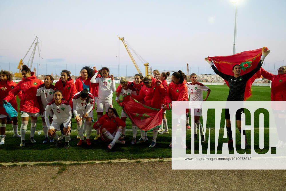Morocco womens national soccer team players and officials celebrate winning the VisitMalta Women s International Trophy 2022 tournament after beating Moldova 4-0 in the final soccer match between Morocco and Moldova at the Tony Bezzina Stadium, Paola, Malta on 22 February 2022. Morocco v Moldova Womens VMW_22