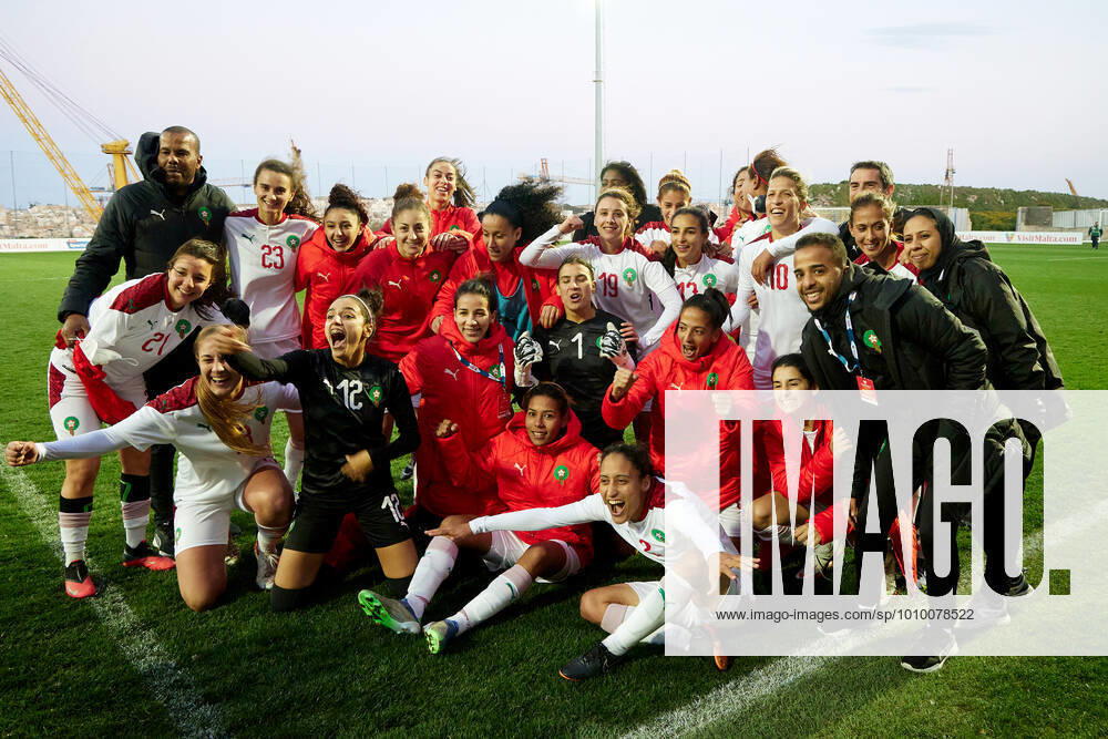 Morocco womens national soccer team players and officials celebrate winning the VisitMalta Women s International Trophy 2022 tournament after beating Moldova 4-0 in the final soccer match between Morocco and Moldova at the Tony Bezzina Stadium, Paola, Malta on 22 February 2022. Morocco v Moldova Womens VMW_22