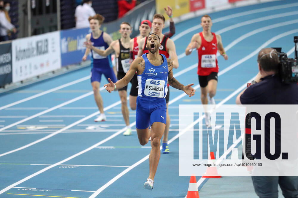 KW08 Deutsche Leichtathletik-Hallenmeisterschaften; Leipzig, 26.02.2022 69. Leichtathletik Hallen-DM am 26. 27.02.2022 in der Quarterback Immobilien Arena Leipzig. Im Bild: Patrick Schneider (TV Wattenscheid 01)