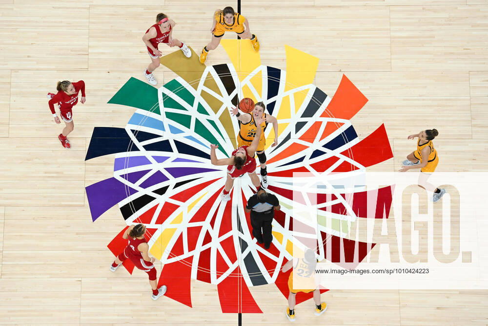KW09 INDIANAPOLIS, IN - MARCH 6: Indiana forward Aleksa Gulbe (10) and Iowa forward Monika Czinano (25) jump for the opening tip for the Women s Big Ten Tournament Championship college basketball game between the Indiana Hoosiers and the Iowa Hawkeyes on March 6, 2022 at Gainbridge Fieldhouse in Indianapolis, IN. (Photo by James Black Icon Sportswire) COLLEGE BASKETBALL: MAR 06 Big Ten Women s Tournament - Indiana v Iowa Icon220306041