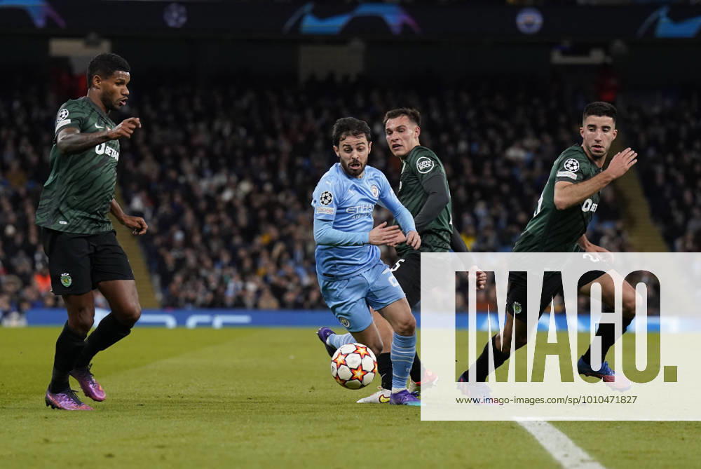 Manchester, England, 9th March 2022. Bernardo Silva of Manchester City gets in between the Sporting defence during the UEFA Champions League match at the Etihad Stadium, Manchester. Picture credit should read: Andrew Yates Sportimage . SPI-1580-0024