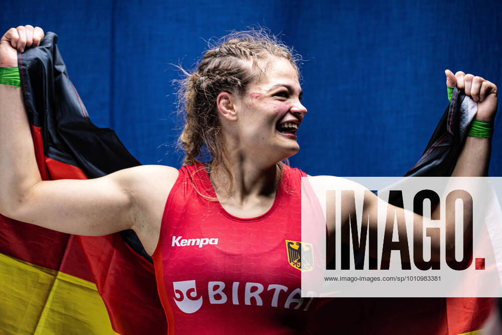 KW13 Wrestling European Championships 2022 72kg WW - Anna Carmen SCHELL (GER) Budapest BOK Sportcsarnok Hungary