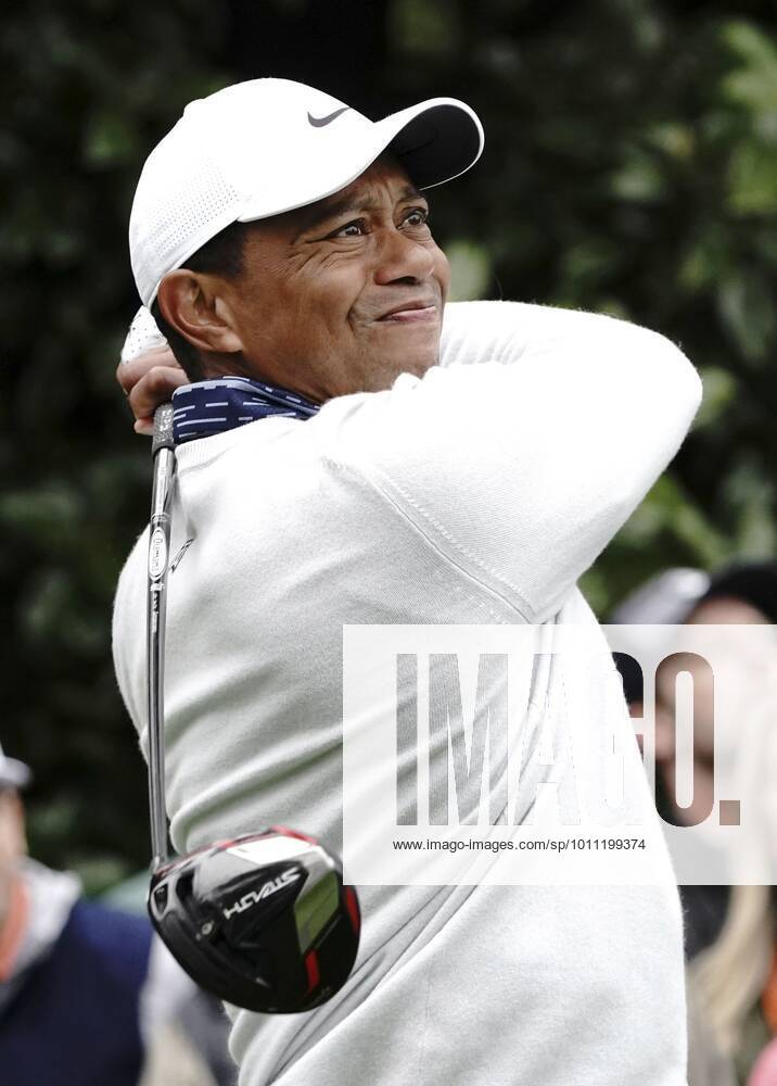 Golf: Masters Tournament Tiger Woods hits from the ninth tee during the third round of the Masters Tournament on April 9, 2022, at Augusta National Golf Club in Augusta, Georgia. A14AA0001278269P