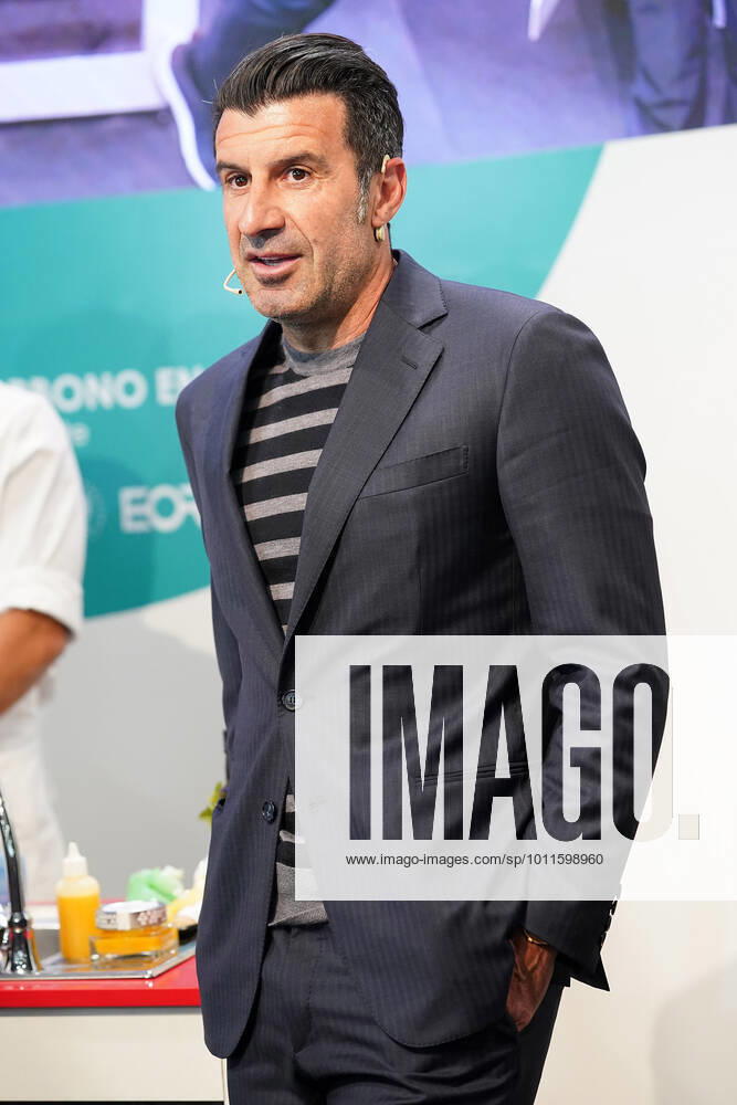 Portuguese football legend Luis Figo performs a show-cooking by Epigen Healthy Bite during the Salon Gourmets 2022. April 26, 2022. (2022042624)