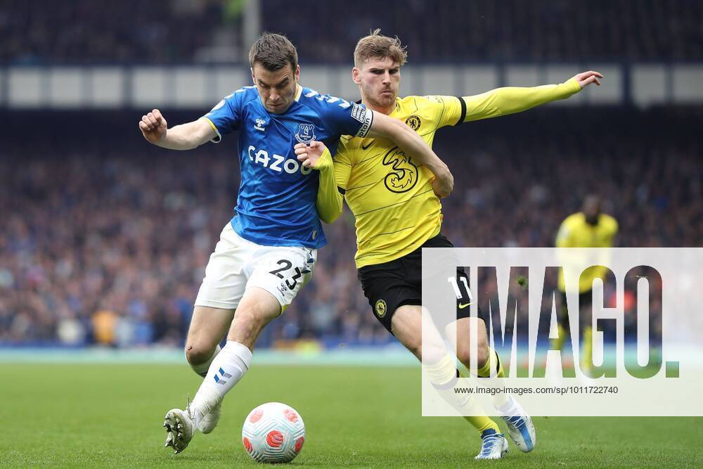 KW17 Mandatory Credit: Photo by Paul Greenwood Shutterstock (12917095bs) Seamus Coleman of Everton and Timo Werner of Chelsea Everton v Chelsea, Premier League, Football, Goodison Park, Liverpool, UK - 01 May 2022 Everton v Chelsea, Premier League, Football, Goodison Park, Liverpool, UK