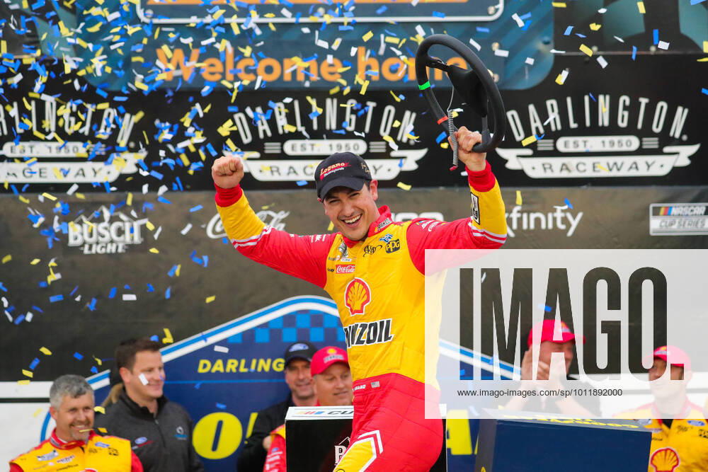 KW18 DARLINGTON, SC - MAY 08: Joey Logano, driver of the (22) Shell Pennzoil Ford, celebrates after winning the NASCAR, Motorsport, USA Cup Series Goodyear 400 on May 8, 2022, at Darlington Raceway in Darlington, SC. (Photo by David Jensen Icon Sportswire) AUTO: MAY 08 NASCAR Cup Series Goodyear 400 Icon220508001
