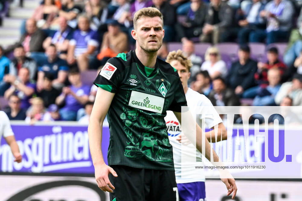Fußball: 2. Bundesliga, Saison 2021 2022, 33. Spieltag, FC Erzgebirge Aue - SV Werder Bremen am 08.05.2022 in Erzgebirgsstadion in Aue-Bad Schlema. -TK- Bremens Marvin Ducksch schreit wütend. DFL REGULATIONS PROHIBIT ANY USE OF PHOTOGRAPHS AS IMAGE SEQUENCES AND OR QUASI-VIDEO.