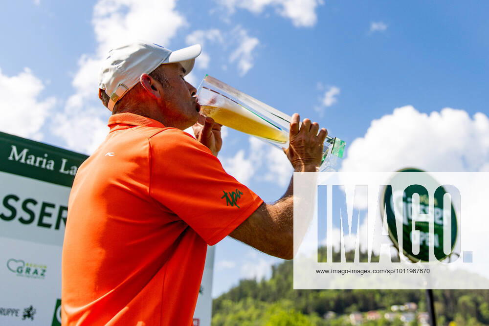 GOLF - Goesser Open 2022 MARIA LANKOWITZ,AUSTRIA,14.MAY.22 - GOLF - Alps Tour, Goesser Open, GC Erzherzog Johann. Image shows Markus Brier (AUT). Keywords: bottle. GEPAxpictures Klansek