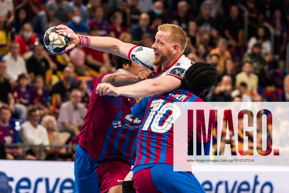 Jim Gottfridsson of SG Flensburg-Handewitt in action during the EHF Champions League Quarter Finals match between FC Barcelona, Barca and SG Flensburg-Handewitt at Palau Blaugrana on May 19, 2022 in Barcelona, Spain. Barcelona Spain - ZUMAa181 20220519_zaa_a181_022