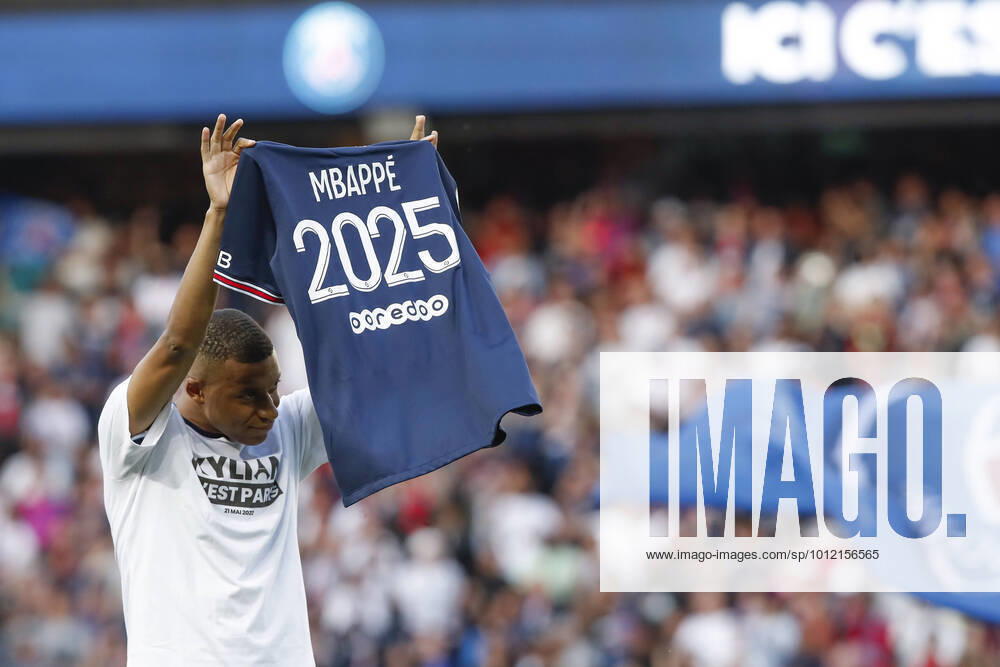 KW20 Kylian Mbappe (PSG) FOOTBALL : Paris St Germain Vs FC Metz - Ligue 1 - 21 05 2022 MichaelBaucher Panoramic