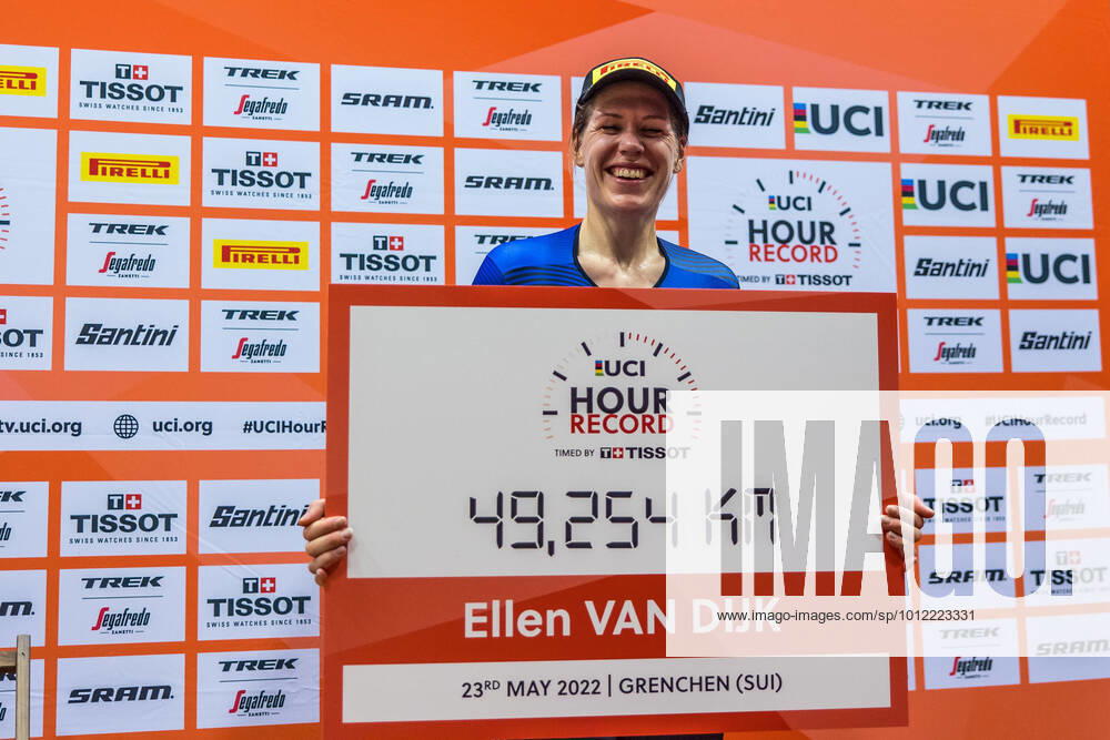 KW21 UCI Hour Record Attempt by Ellen van Dijk (NED), 23.05.2022 Ellen van Dijk (NED) improves the UCI Hour Record to 49.254 km in Grenchen (Tissotvelodrome), on Monday