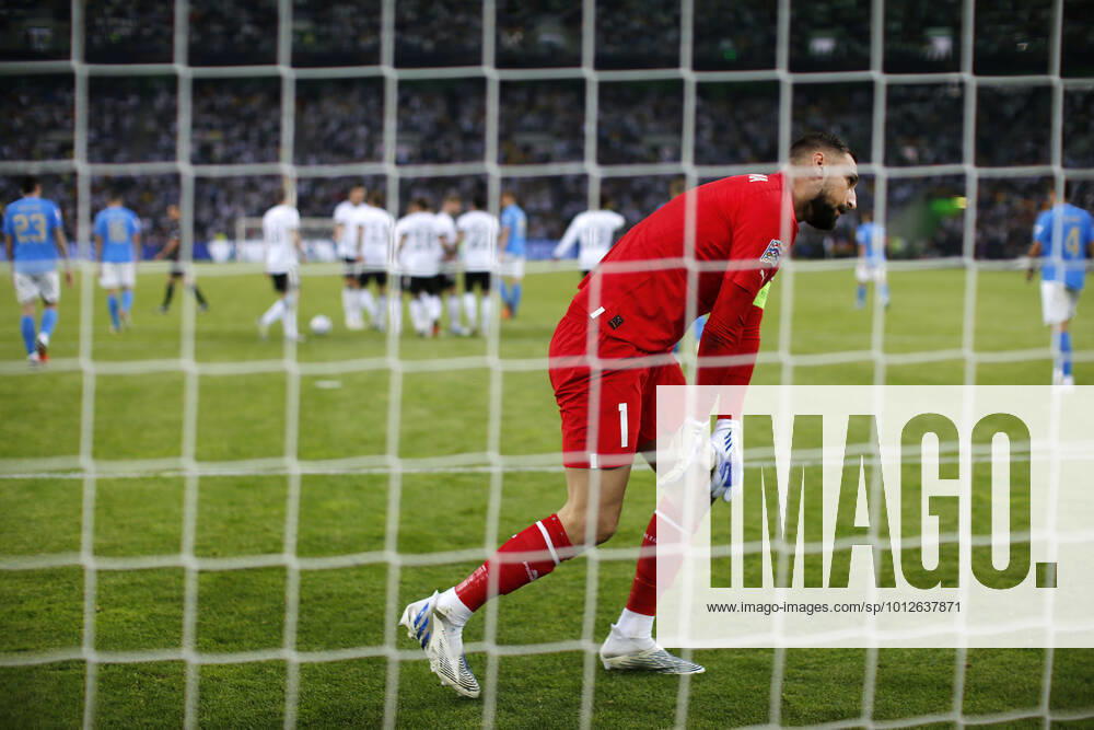 Mönchengladbach, Deutschland, UEFA Nations League, Deutschland : Italien 5-2 im Borussia Park Stadion in Mönchengladbach am 14.06.2022 Torwart Gianluigi DONNARUMMA (ITA)
