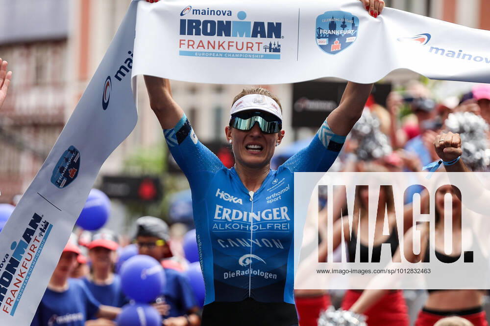 Triathlon Mainova Ironman European Championship, EM, Europameisterschaft Frankfurt , v.l. Siegerin Daniela Bleymehl Hessen Hessen Deutschland (DEU)