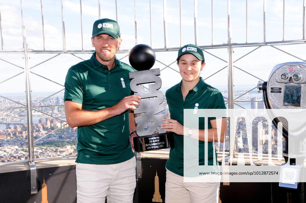 Harry Kane and Ash Barty visit the Empire State Building to celebrate The Icon Series in New York City. New York United States - ZUMAs197 0161747086st