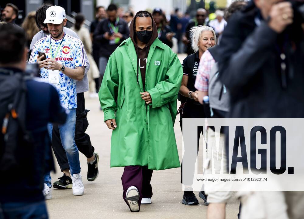 KW26 SILVERSTONE - Lewis Hamilton (Mercedes) on the track prior to the 3rd practice session ahead of the F1 Grand Prix of Great Britain at Silverstone on July 2, 2022 in Silverstone, England. REMKO DE WAAL F1 Grand Prix of Great Britain - Practice 3 2022 ANPxSportx IVx