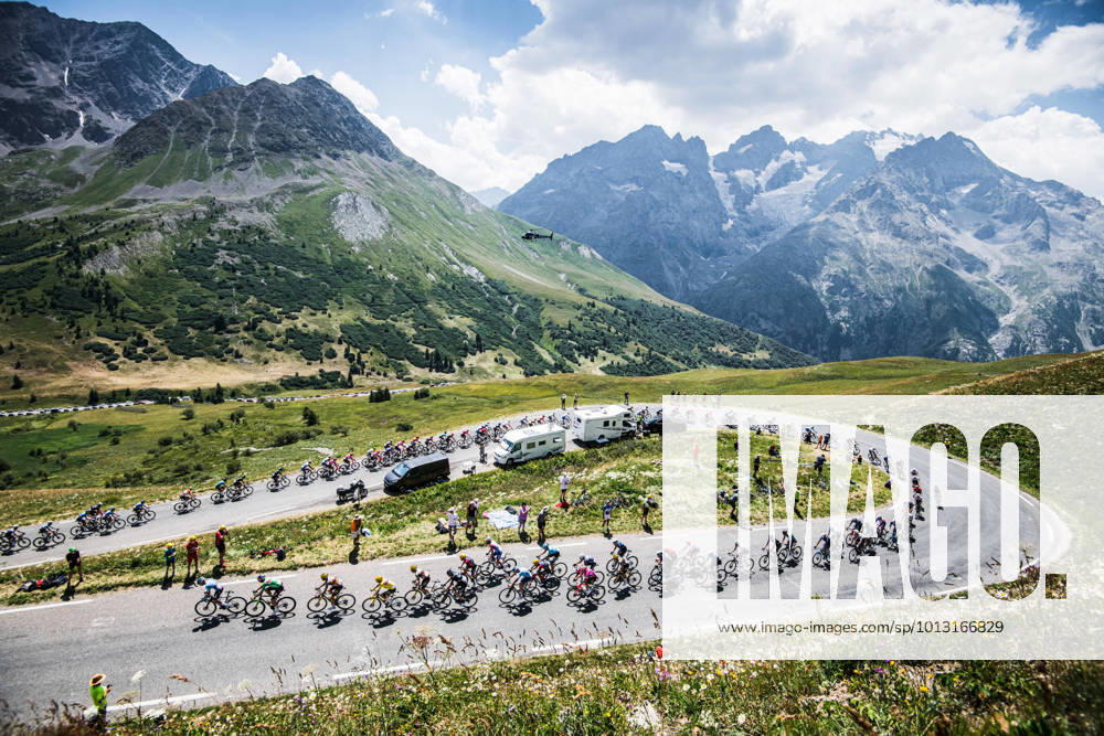 Bilder des Jahres 2022, Sport 07 Juli July 14, 2022, France: Col du Galibier during Tour de France 2022Stage 12 Briancon to Alpe d Huez (165,1km). France - ZUMAz03_ 20220714_stw_z03_039