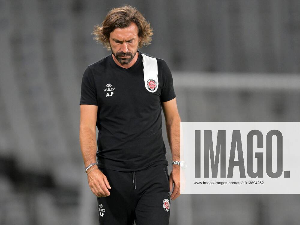 ISTANBUL - Fatih Karagumruk SK trainer coach Andrea Pirlo is disappointed during the Turkish Super Lig match between Fatih Karagumruk SK and Alanyaspor at Ataturk Olimpiyat stadium on August 7, 2022 in Istanbul, Turkey. ANP Dutch Height Turkish Super Lig 2022 2023 ANPxSportx xGerritxvanxKeulenxIVx