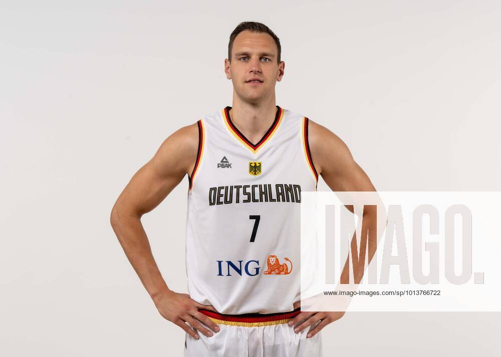 EuroBasket 2022, DBB - Kader Basketball Köln 08.08.2022 Deutsche Basketball Nationalmannschaft Herren Männer Kader für die Eurobasket 2022 Europameisterschaft Johannes Voigtmann (Deutschland, No.07)