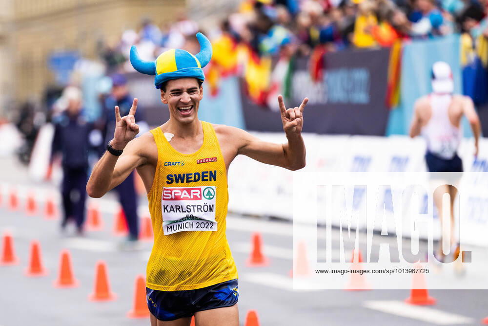Perseus Karlström of Sweden celebrates after men?s 20 km race walk during day 10 of the European Championships on August 20, 2022 in Munich. Photo: Mathias Bergeld BILDBYRAN kod MB MB0442 friidrott athletics friidrett europamästerskap em em 2022 european championships munich 2022 munchen-em day 10 bbeng jubel sverige