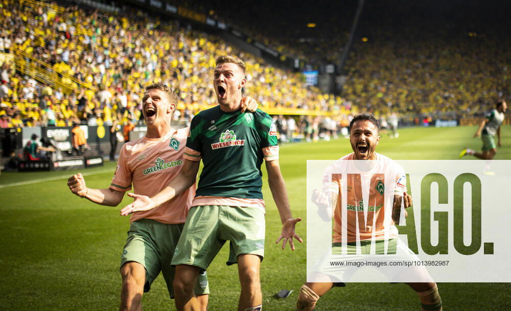 KW33 Torjubel: Jens Stage, Marvin Ducksch (Werder) Leonardo Bittencourt (Werder) Borussia Dortmund - Werder Bremen 20.08.2022, Fussball; Saison 2022 23 Foto: Moritz Müller