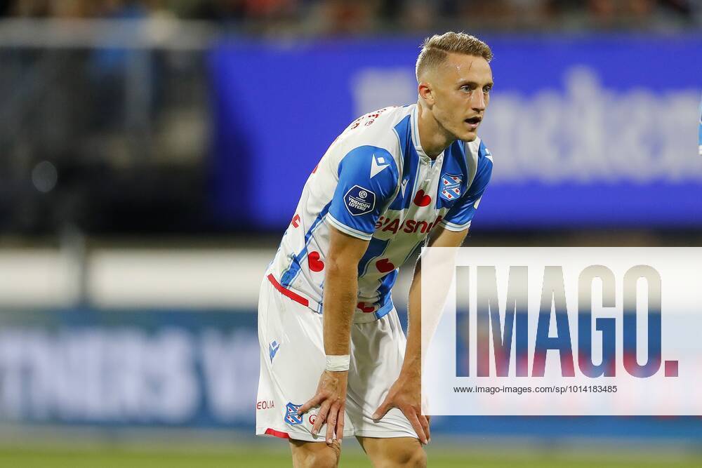 HEERENVEEN, 27-08-2022, Abe Lenstra Stadion, Eredivisie, Football, season 2022 2023, during the match SC Heerenveen - Fortuna Sittard, SC Heerenveen player Tibor Halilovic Heerenveen - Fortuna x17991555x
